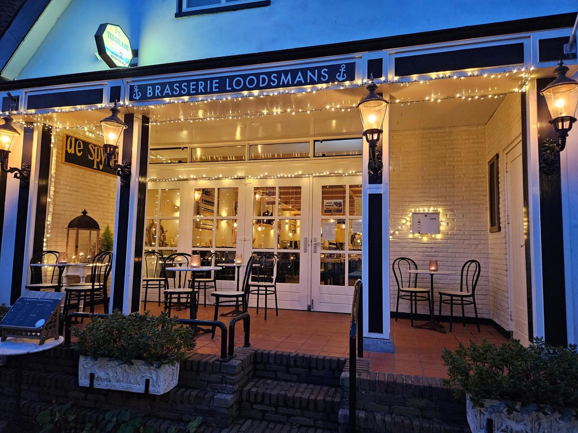 Hotel-Restaurant Loodsmans Welvaren Bv Den Hoorn  Dış mekan fotoğraf