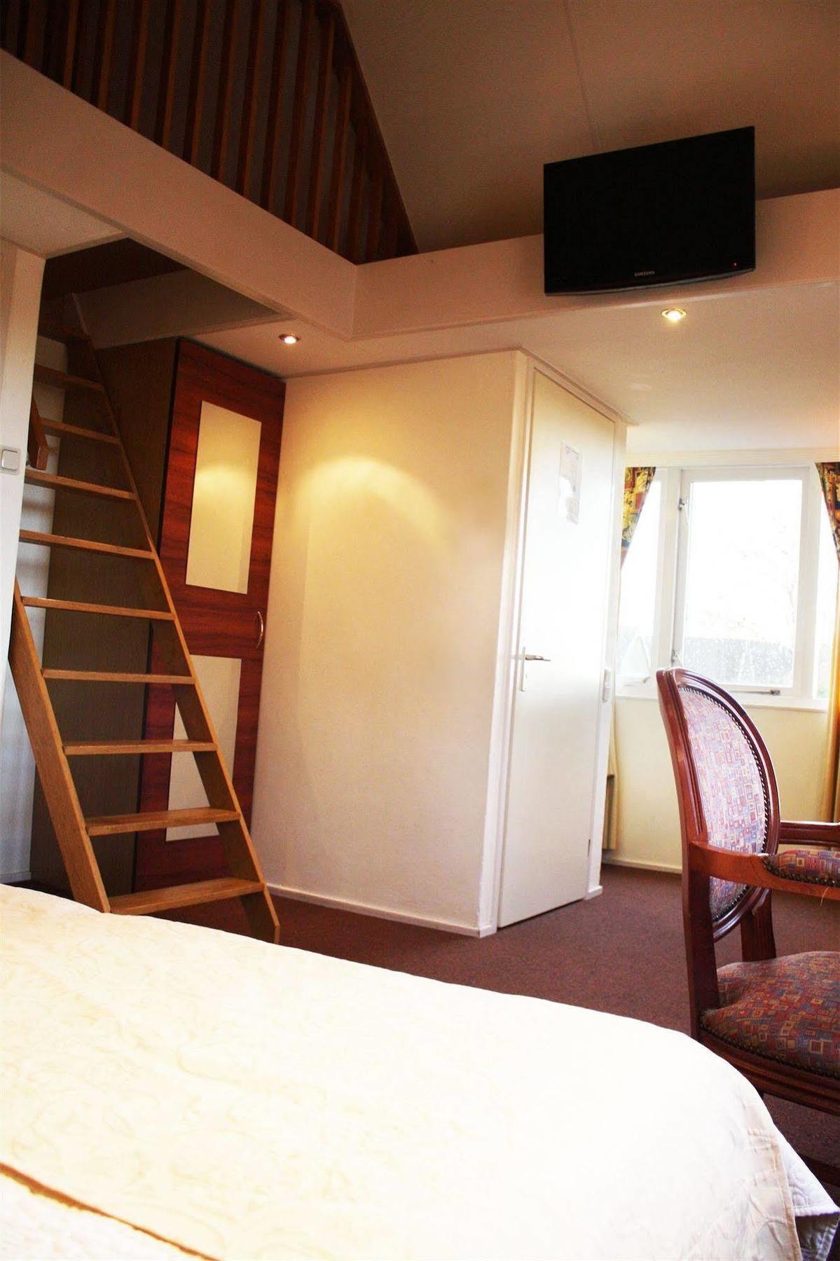 Hotel-Restaurant Loodsmans Welvaren Bv Den Hoorn  Dış mekan fotoğraf