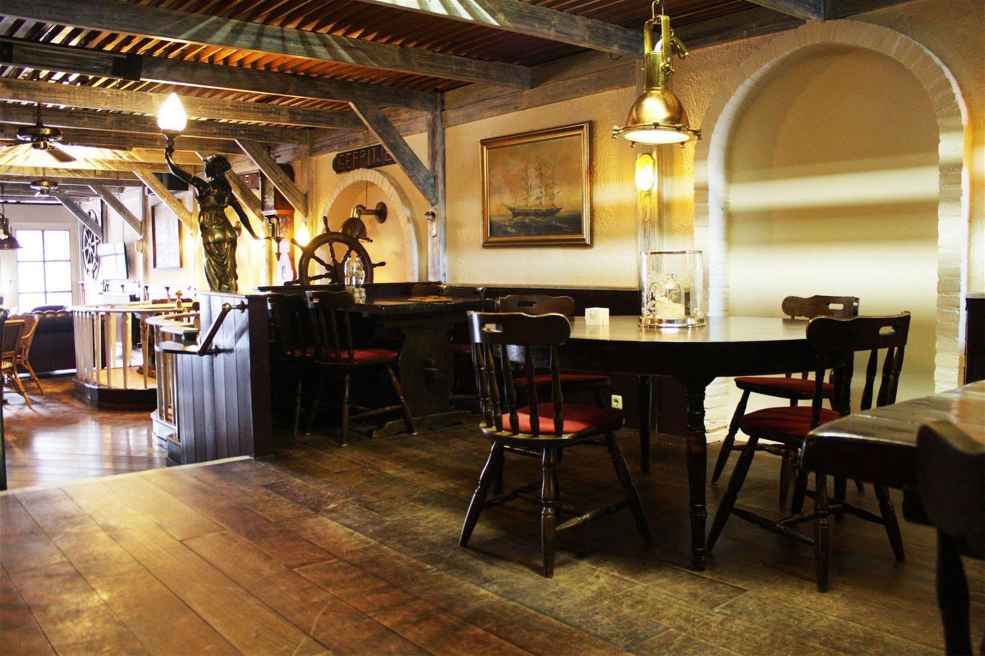 Hotel-Restaurant Loodsmans Welvaren Bv Den Hoorn  Dış mekan fotoğraf